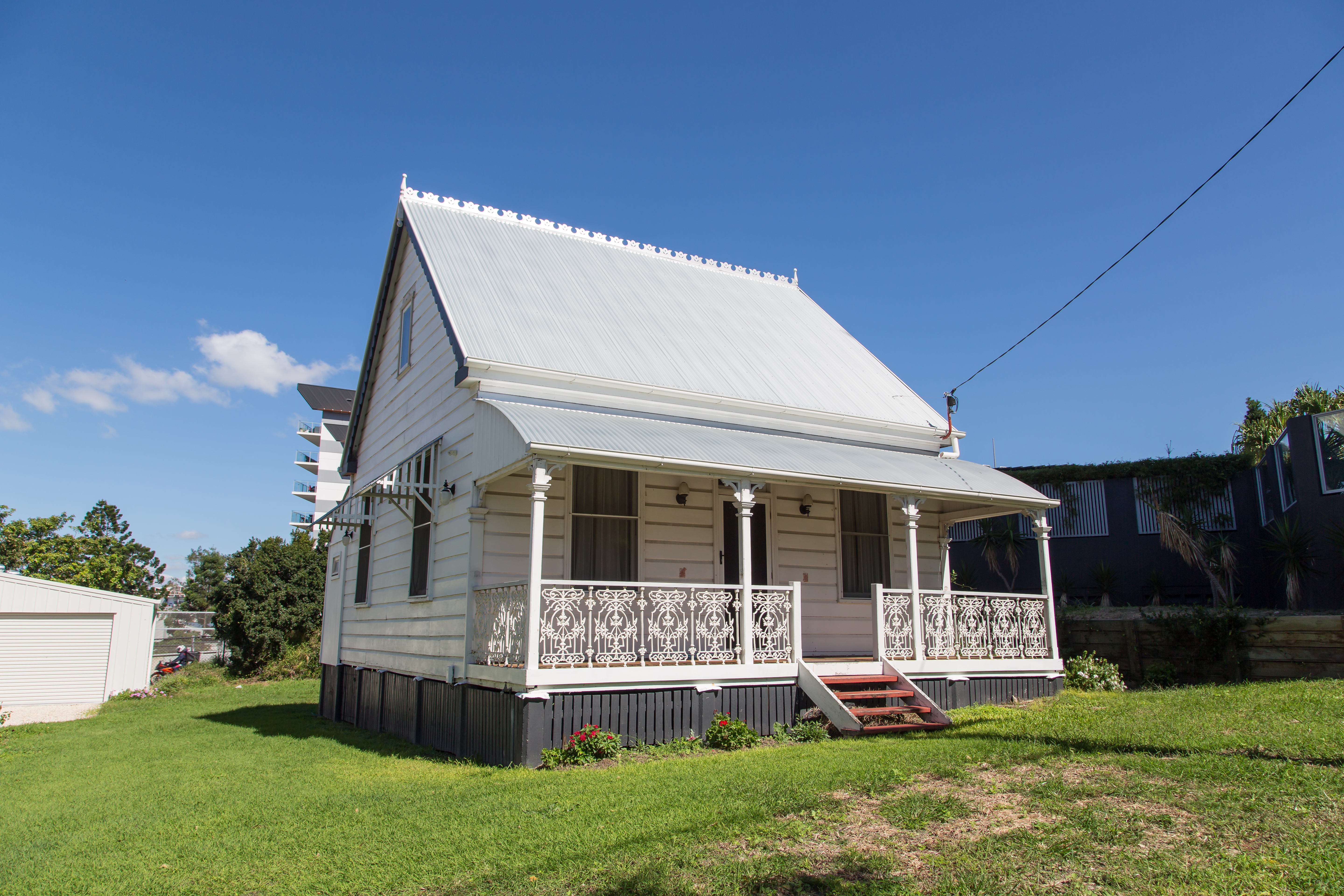 This is an image of the heritage place known as Alpha Cottage