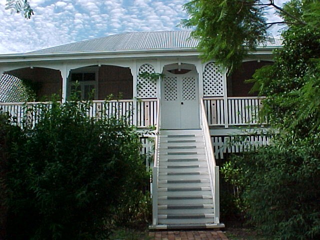 Anzac Cottage 207 South Pine