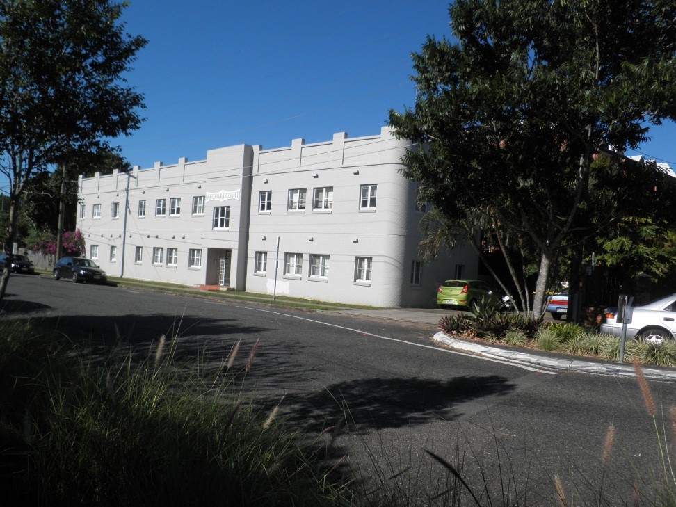This is an image of the Heritage Place known as Nechoma Court located on 95 Gloucester Road in South Brisbane