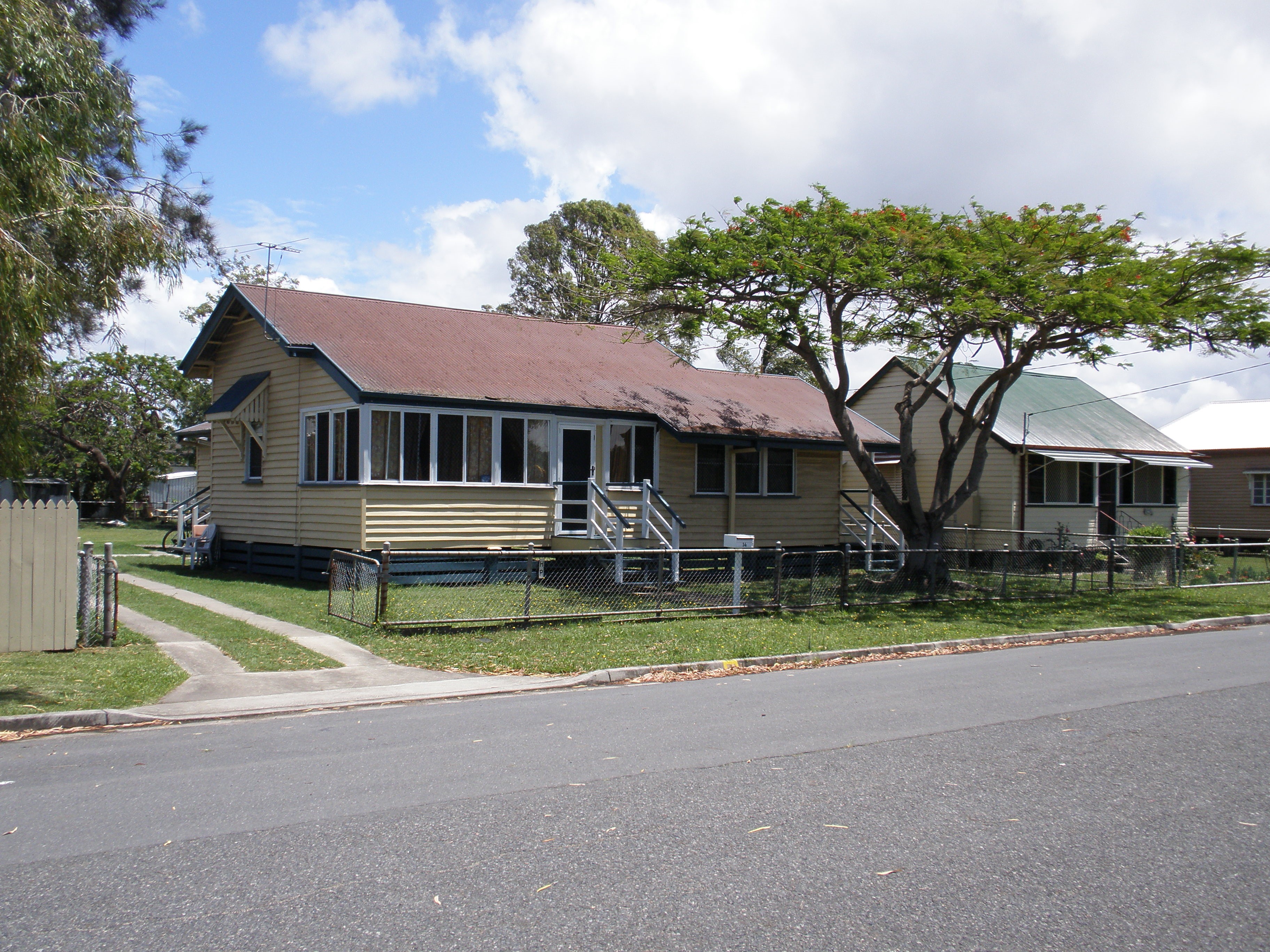 This is an image of the Heritage Place known as the Pinkenba Police Station located at 14 Serpentine Road in Pinkenba