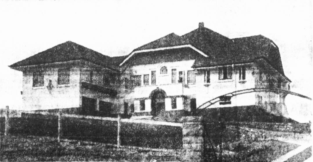 This is an image of ‘Capnagera’, c.1936, viewed from the intersection of Flower and Rupert streets, Windsor, looking north-east.