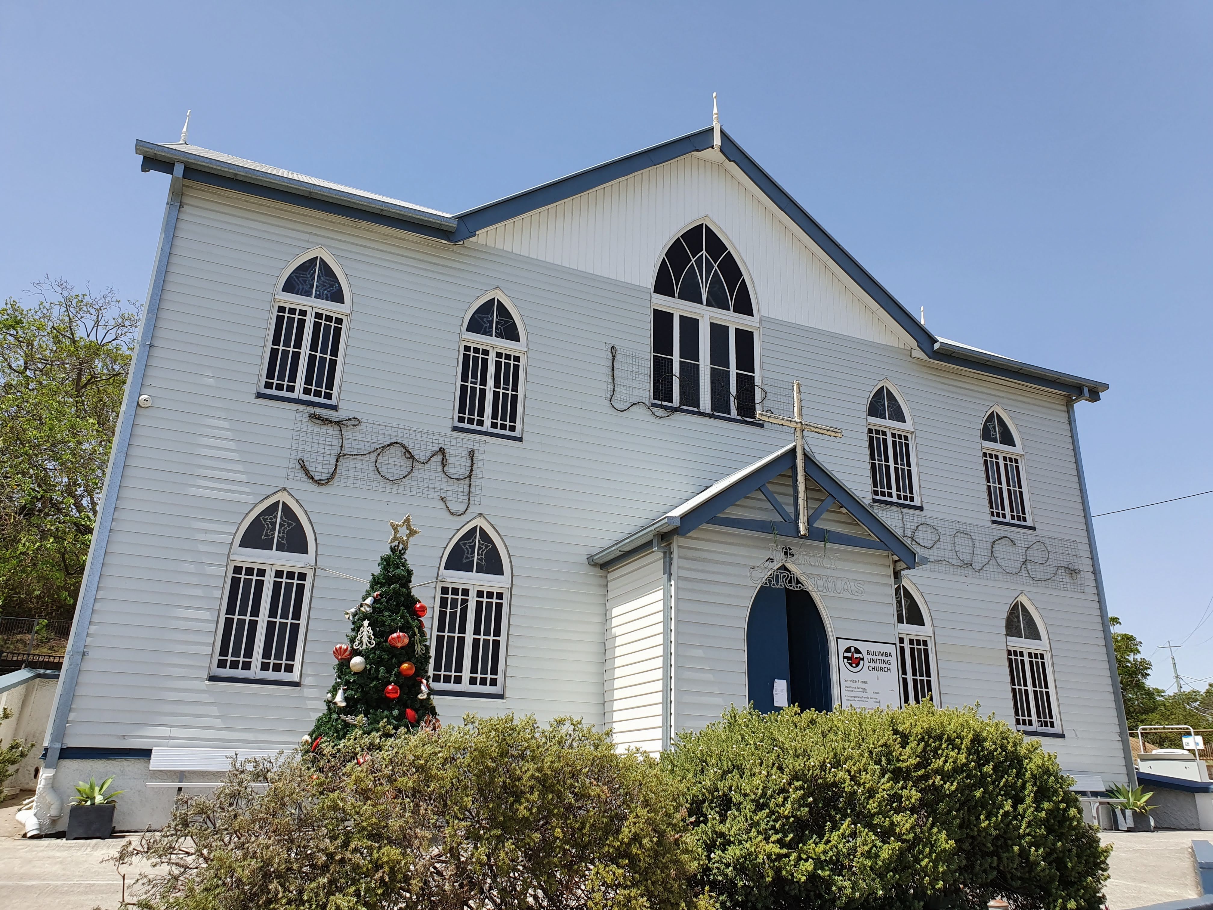 This is an image of the local heritage place known as Bulimba Uniting Church viewed from Oxford Street