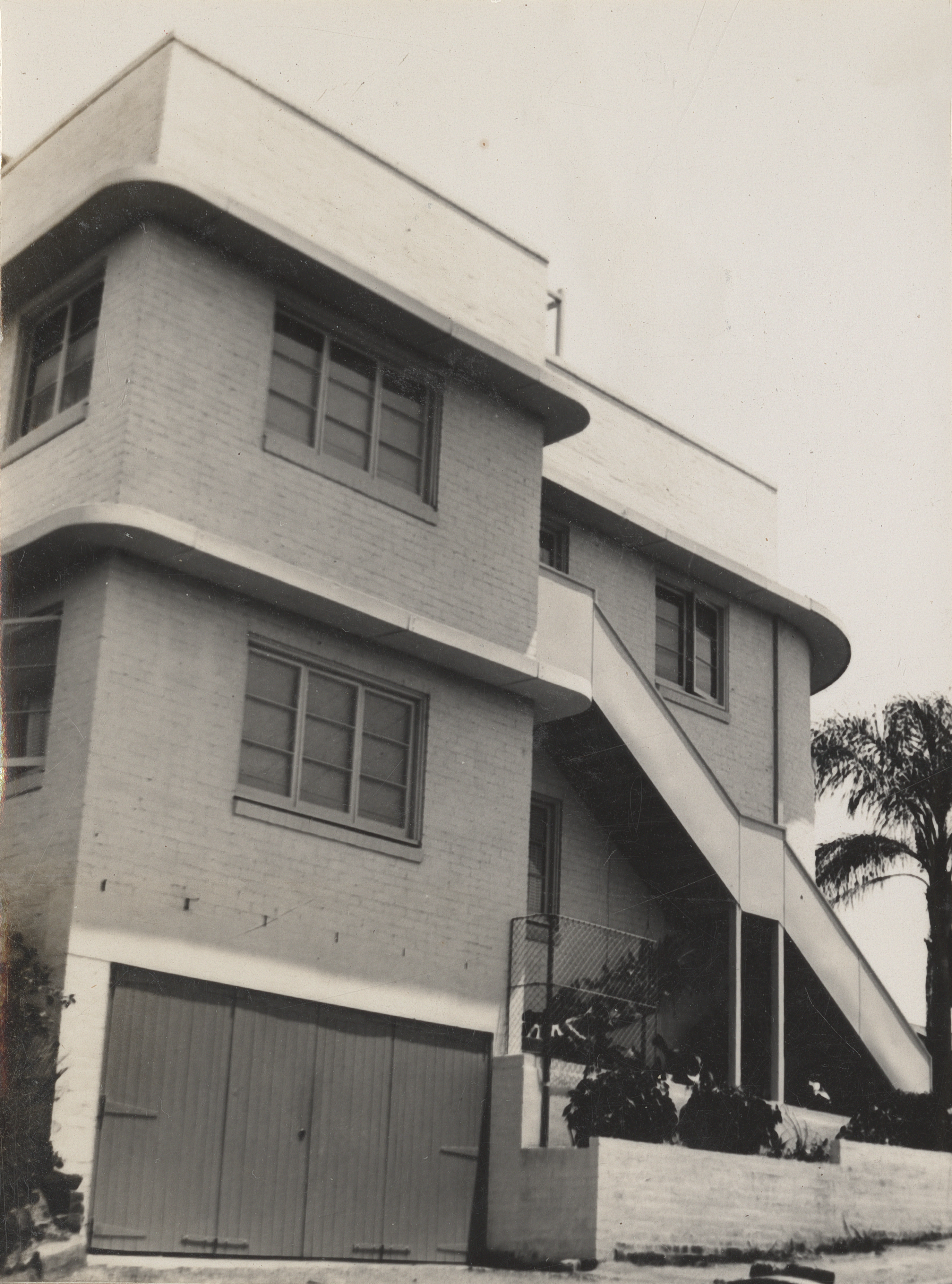  This is an image of ‘Wilbar apartments at Woolloongabba’, undated, viewed from Hawthorne Street, Woolloongabba, looking south-east.