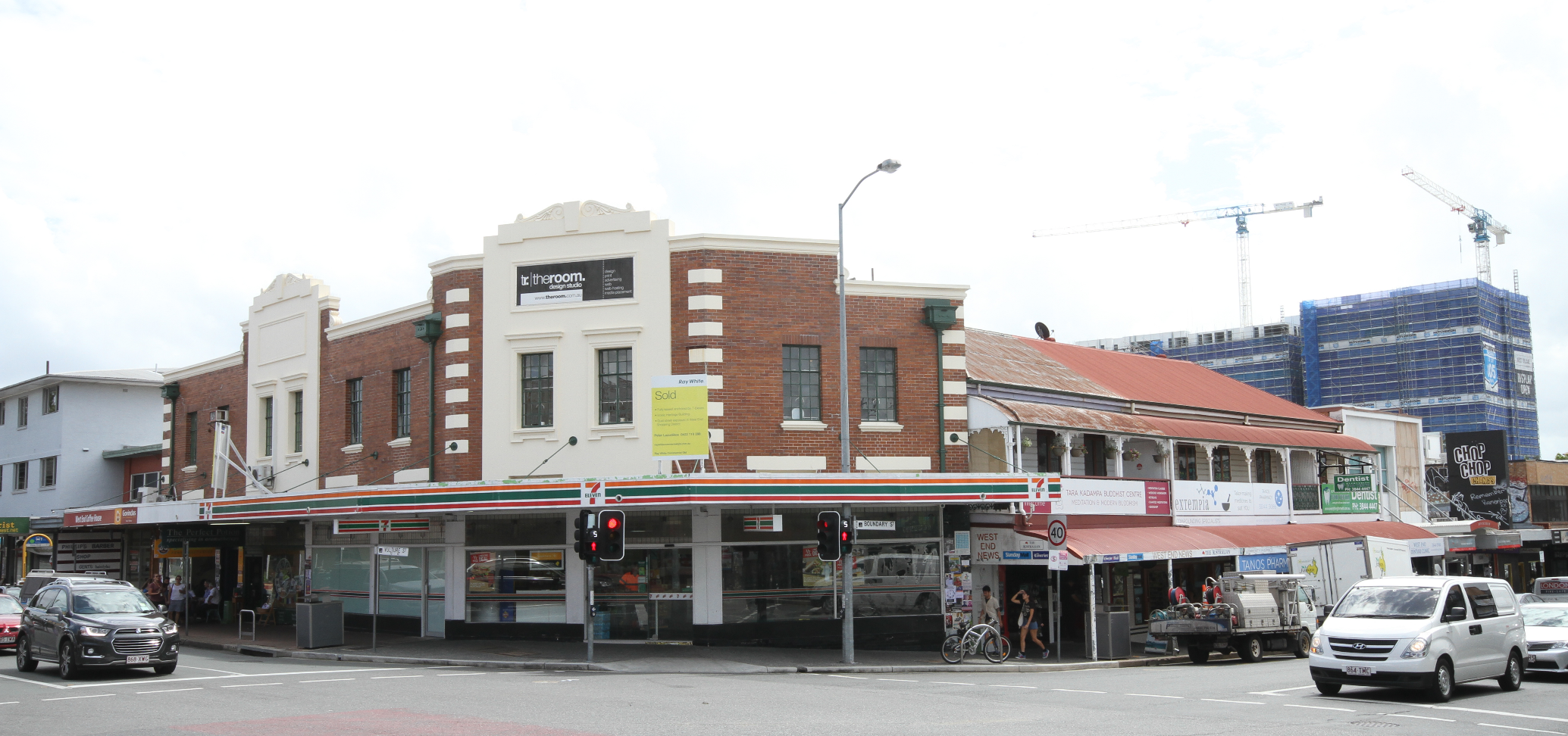 This is an image of the local heritage place known as Row of Shops (197 to 201 Boundary Street, West End)