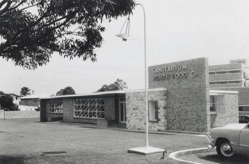 This is an image of ‘Office building and factory of Sanitarium Health Food Company in Moorooka, Queensland, 1958'.