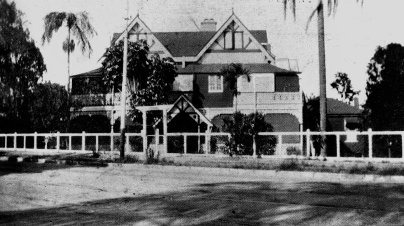 This is an image of 'Moana, a New Farm residence, 1932', 15 December 1932, viewed from near the intersection of Moray and Julius streets, New Farm, looking north-east.