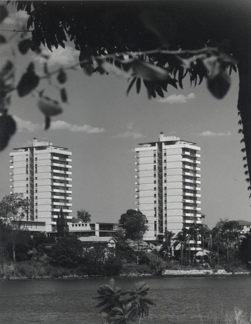 This is an image of ‘Gleneagles home units in New Farm, Queensland, 1964’, viewed from Kangaroo Point, looking south-east.